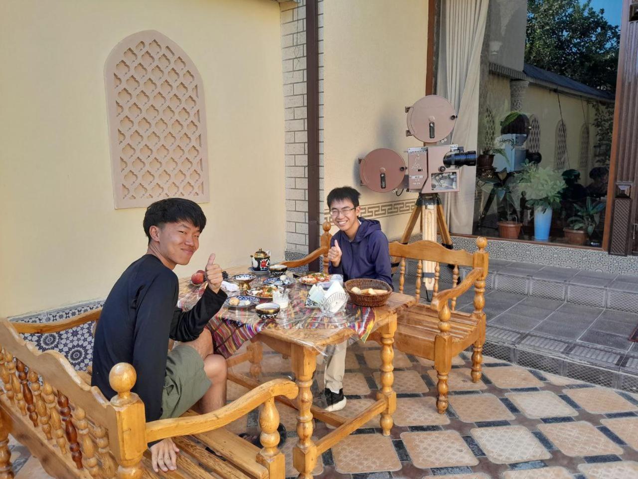 Turkistan Hotel Kogon Buitenkant foto