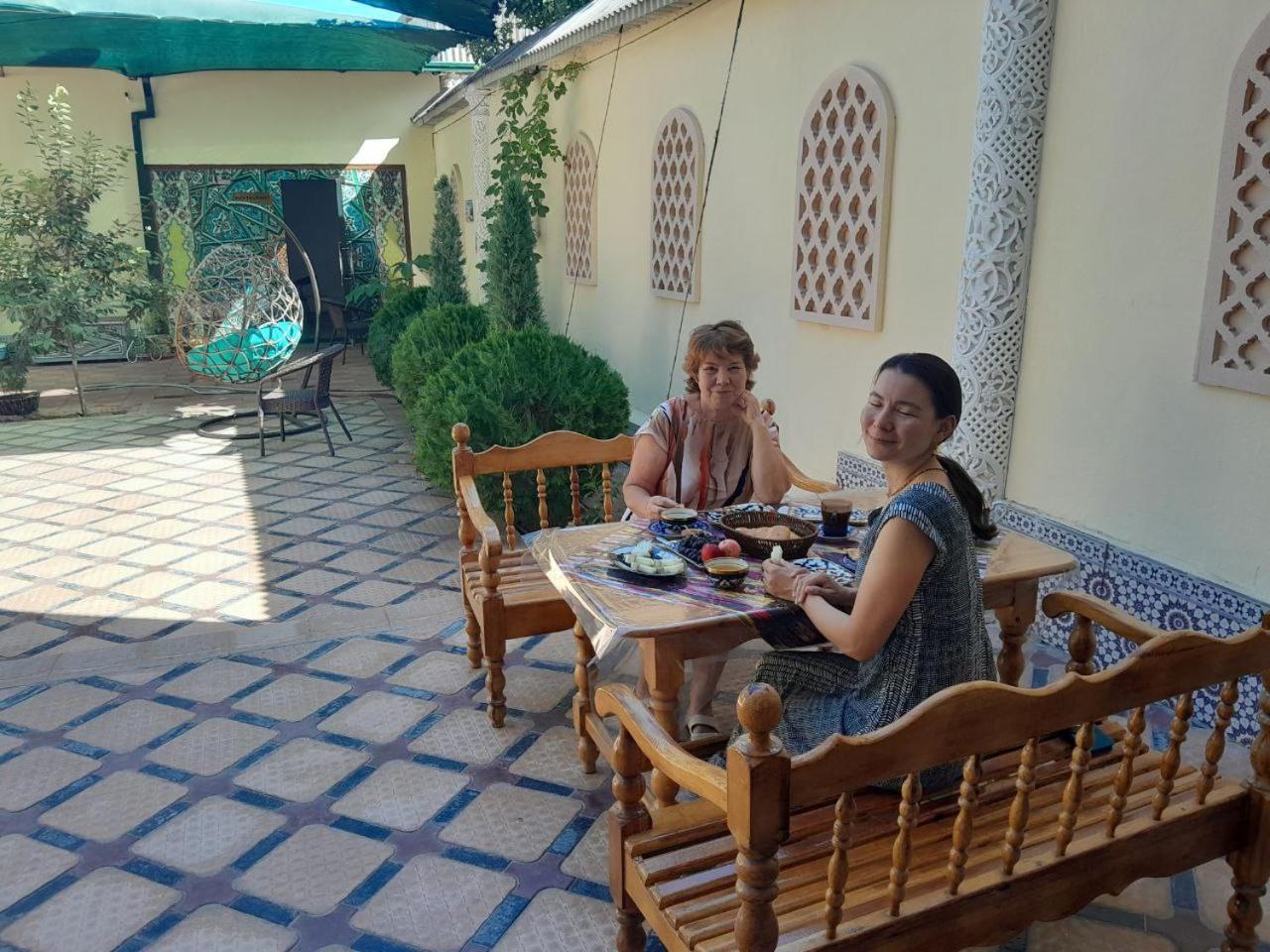 Turkistan Hotel Kogon Buitenkant foto
